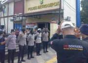 Aksi Masa Geruduk Polres Depok Suarakan Bongkar dan Tangkap Para Pengedar Obat Daftar G
