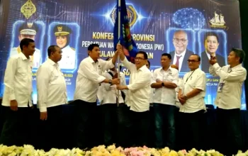 Terpilih Aklamasi di Graha Pena, Duet Suwardi-Dahlan Nakhodai PWI Sulsel